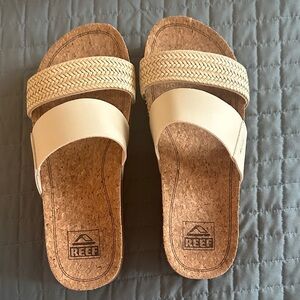 Reef Women's Tan and Cream Sandals